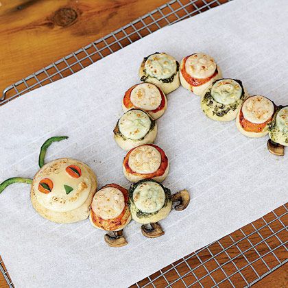 Hoy cenamos minipizzas con mucho arte