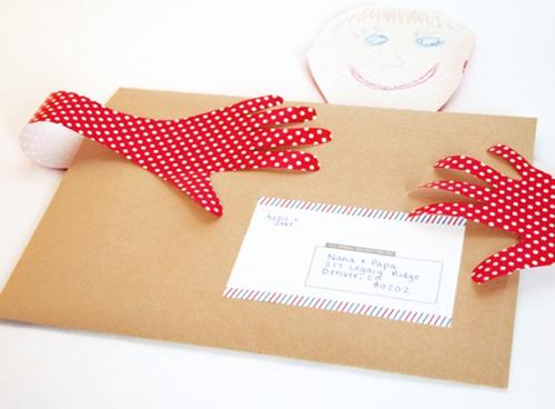 mandar un abrazo1 Idea original: enviad por correo un abrazo a los abuelos!