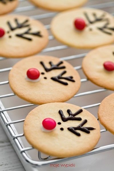 Decoración fácil de cookies para Navidad del reno Rudolph