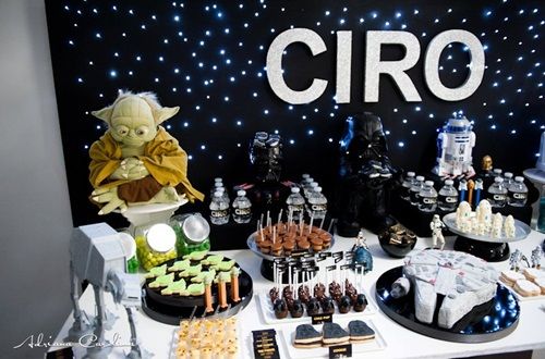 Impactante decoración de fiesta infantil Star Wars