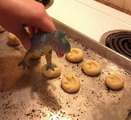 recetas-dulces-galletas-de-dinosaurio