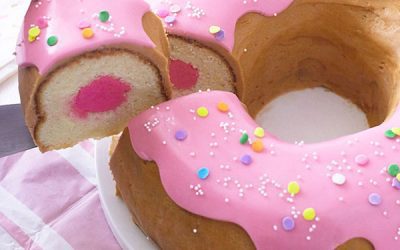 Tarta de cumpleaños original y creativa: ¡donut gigante!