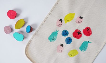 DIY: decorando el delantal con pintura (¡y sellos!)