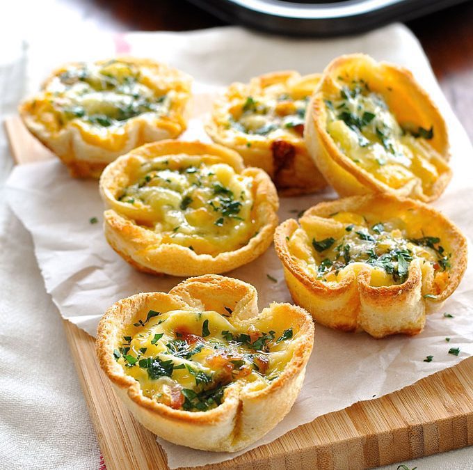 Mini quichés con pan de sándwich