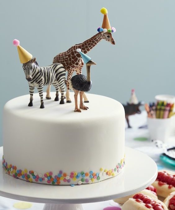 Ideas para hacer las tartas más divertidas de cumpleaños infantiles