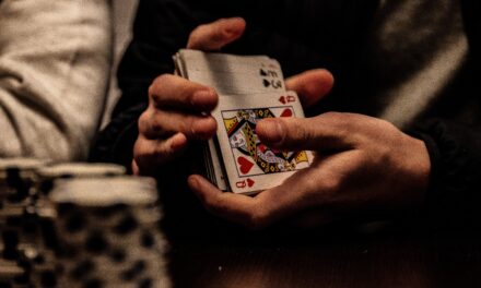 12 consejos para hacer un farol en el póquer